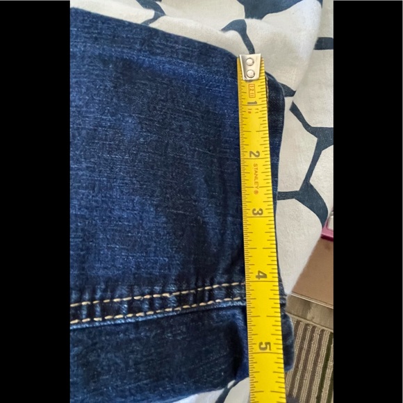 🌈 3/$40 Old Navy Maternity jeans s8 regular fit - Picture 9 of 10